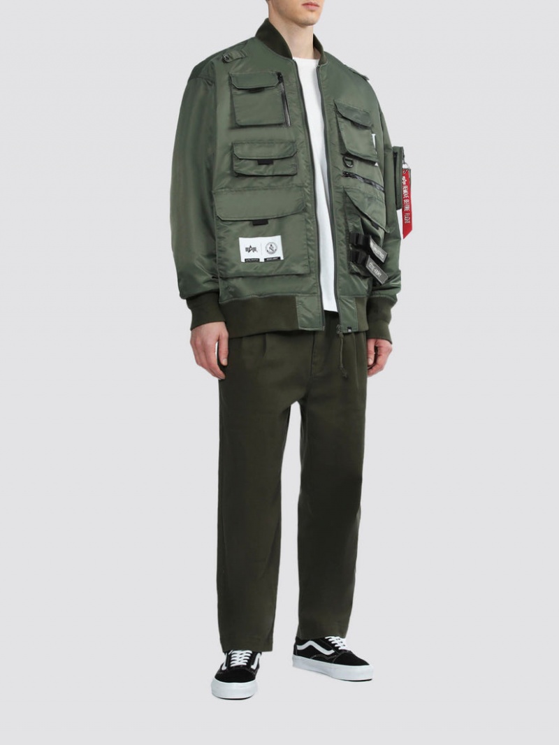 Chamarras Alpha Industries Alpha X Izzue Utility Ma-1 Hombre Verde Oliva | 690527-AVF