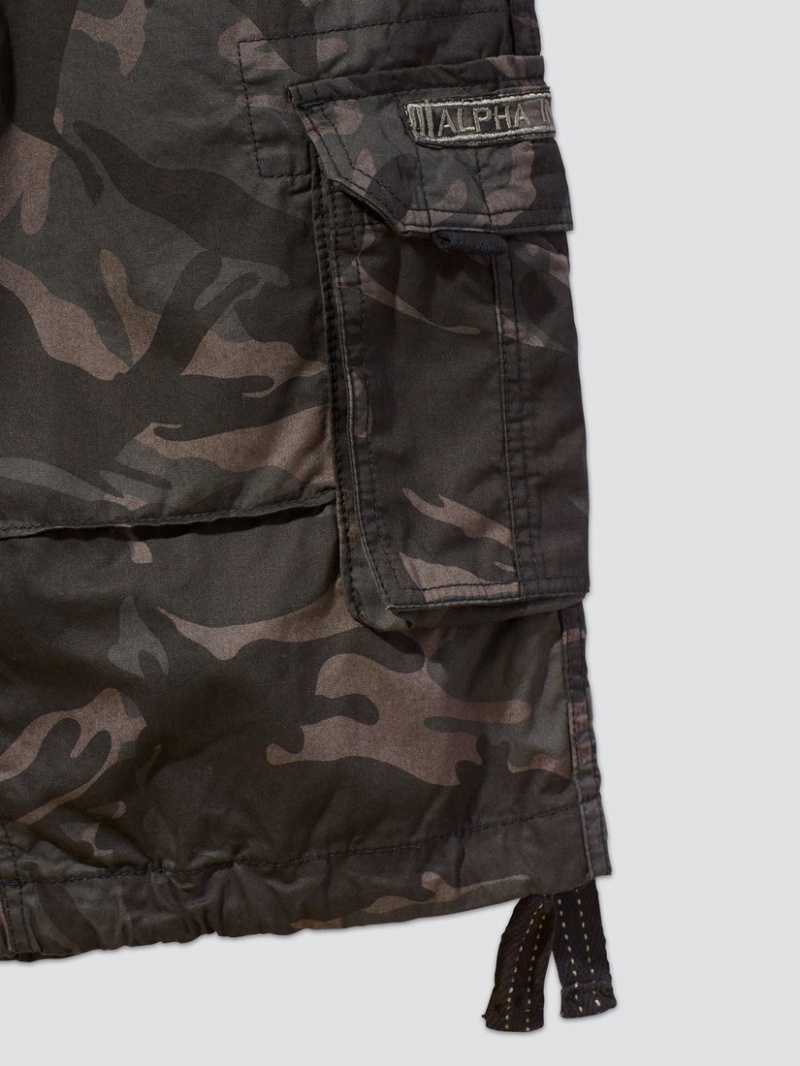 Short Alpha Industries Jet Hombre Negros Camuflados | 176293-PUM